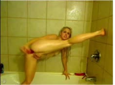 Hot Blonde in the Shower